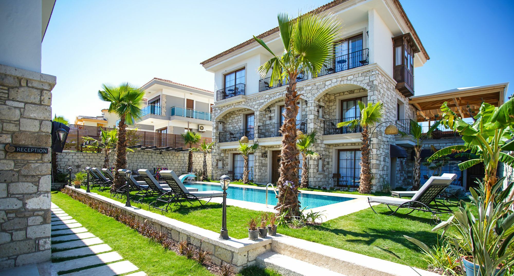 Avalon Boutique Hotel & Suites Alaçatı Exterior foto